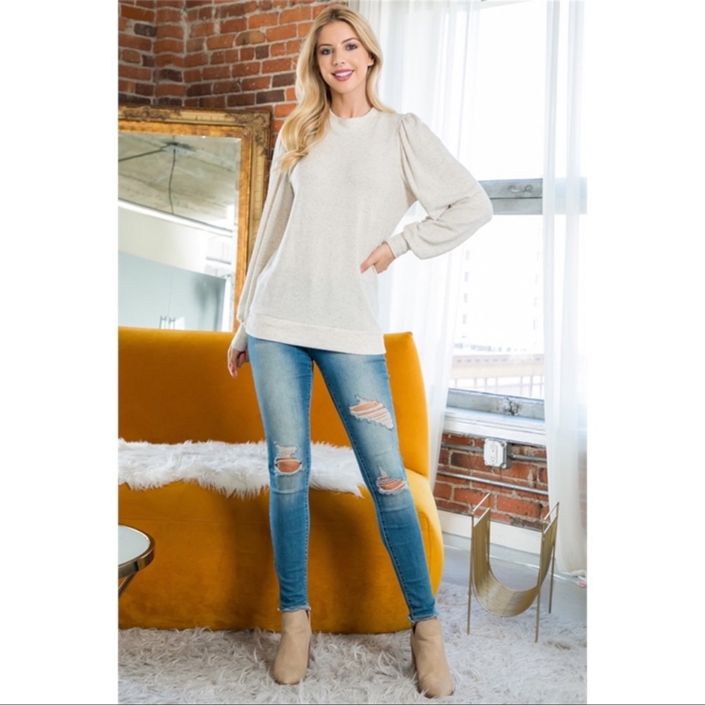 NEW- Crew Neck Puff Sleeve Top, Color: Oatmeal/Flax, Size: XL - Picture 7 of 16